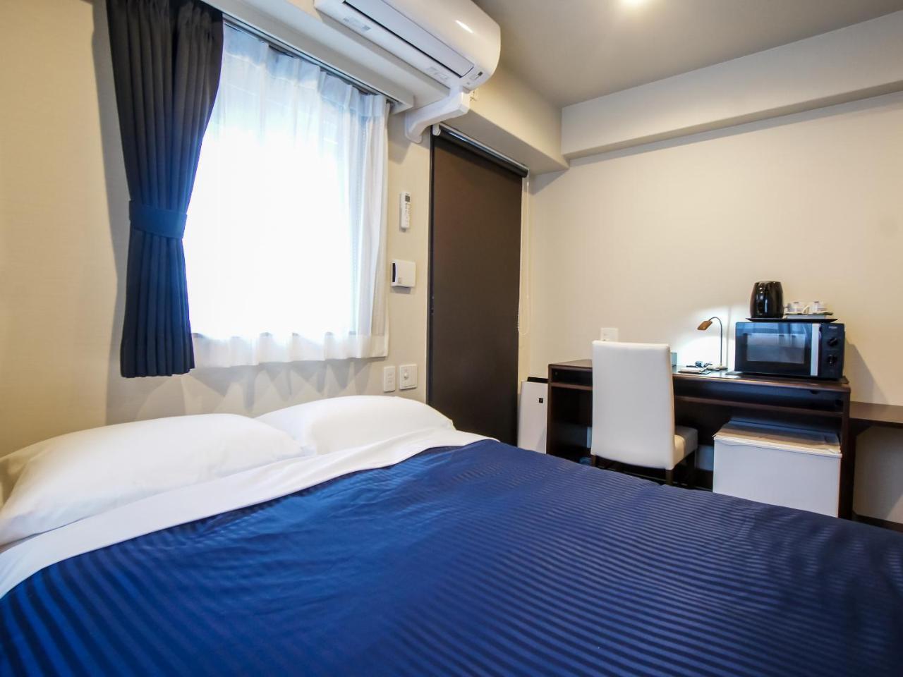 Hotel Livemax Umeda Doyama Osaka Buitenkant foto